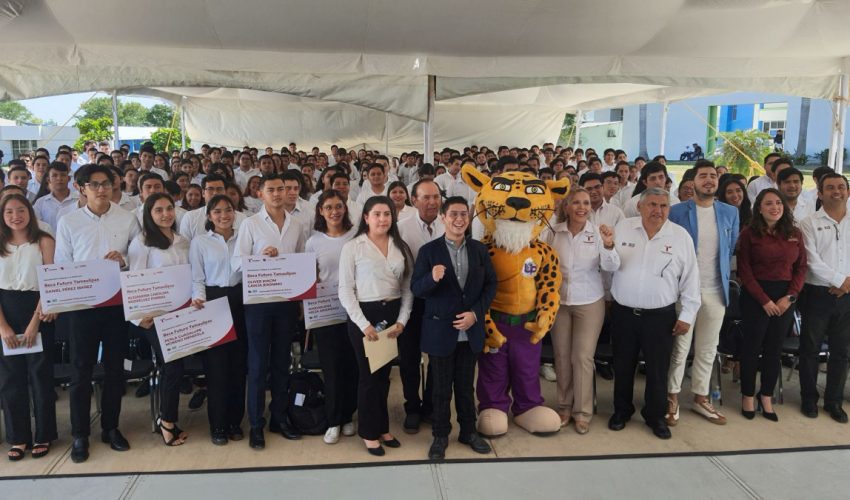 Entrega el Gobierno de Tamaulipas a 413  estudiantes de la Universidad Politécnica de Victoria la “Beca Futuro Tamaulipas »  del ITABEC