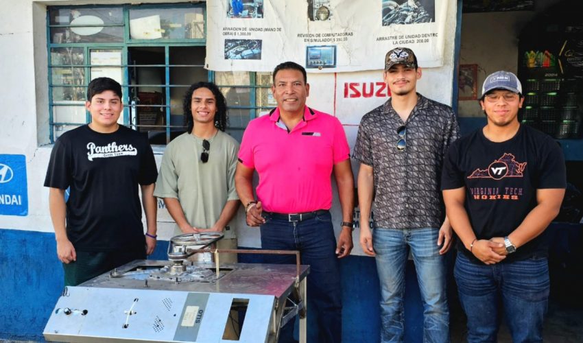 Estudiantes del séptimo cuatrimestre de ISA realizaron un prototipo de Cargador de Baterías de Alta Tensión