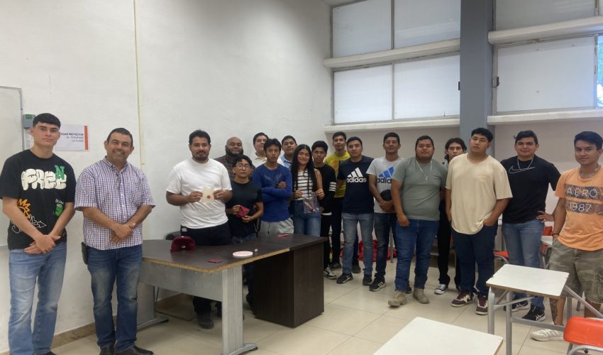 Se impulsa en la UPV el aprendizaje de los materiales Poliméricos para ser aplicados en la industria automotriz