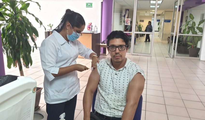 Con gran respuesta de estudiantes, docentes y administrativos se llevó a cabo la Jornada 2024 de Vacunación gratuita en la UPV