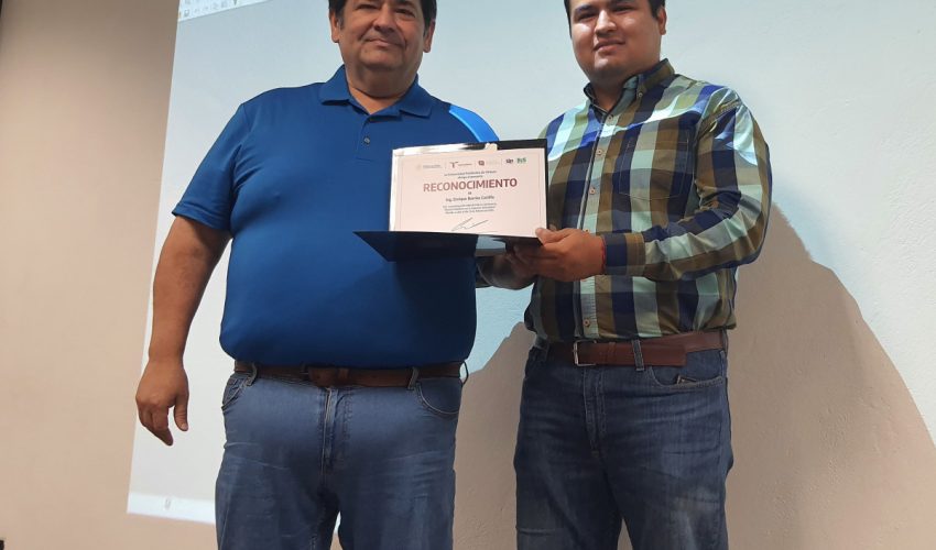 Estupenda Conferencia sobre “Brazos Robóticos en la Industria Automotriz” sustentó especialista egresado de la UPV