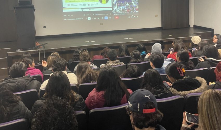 Interesante Conferencia Digital impartió especialista de Brasil sobre la aplicación de aranceles de EE.UU. a varios países