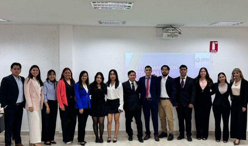 Obtienen su Acreditación de Estadías destacados estudiantes del programa académico de Ingeniería en Manufactura Avanzada